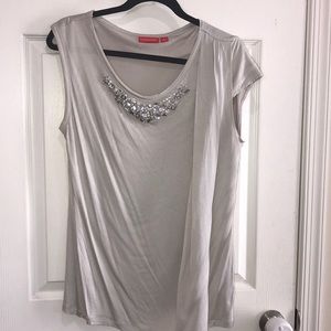 New York and Company Sleeveless shirt